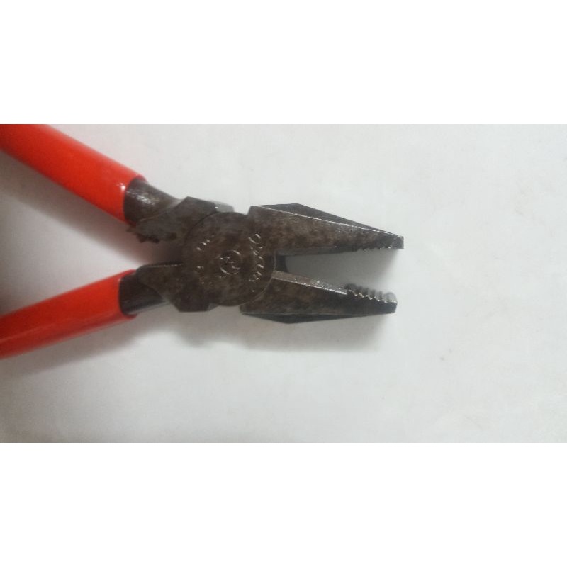 Kìm điện Nhật bãi