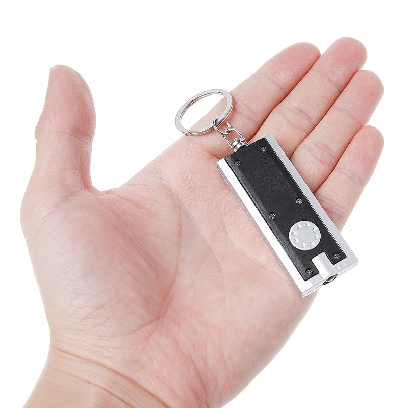 ✿Đèn Pin Mini Siêu Sáng Bằng Nhựa Có Móc Khóa Tiện Lợi