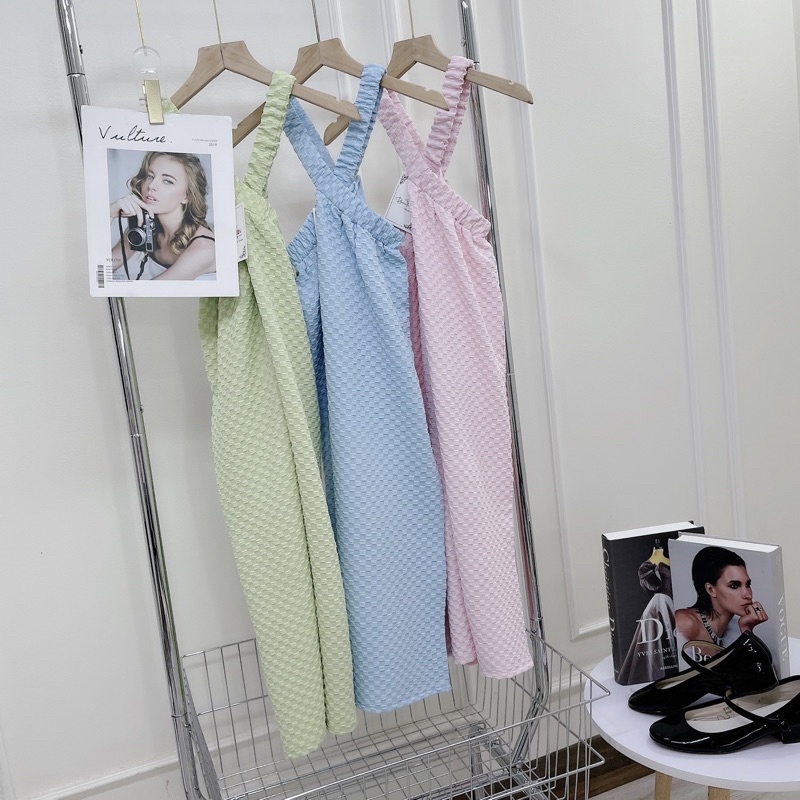 Váy maxi cổ yếm dây chéo Đầm đũi xốp ô vuông hở vai Đầm bầu mặc được