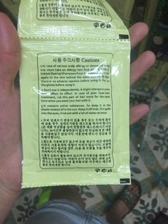 Dầu gội nhuộm tóc đen nhân sâm(10 gói)