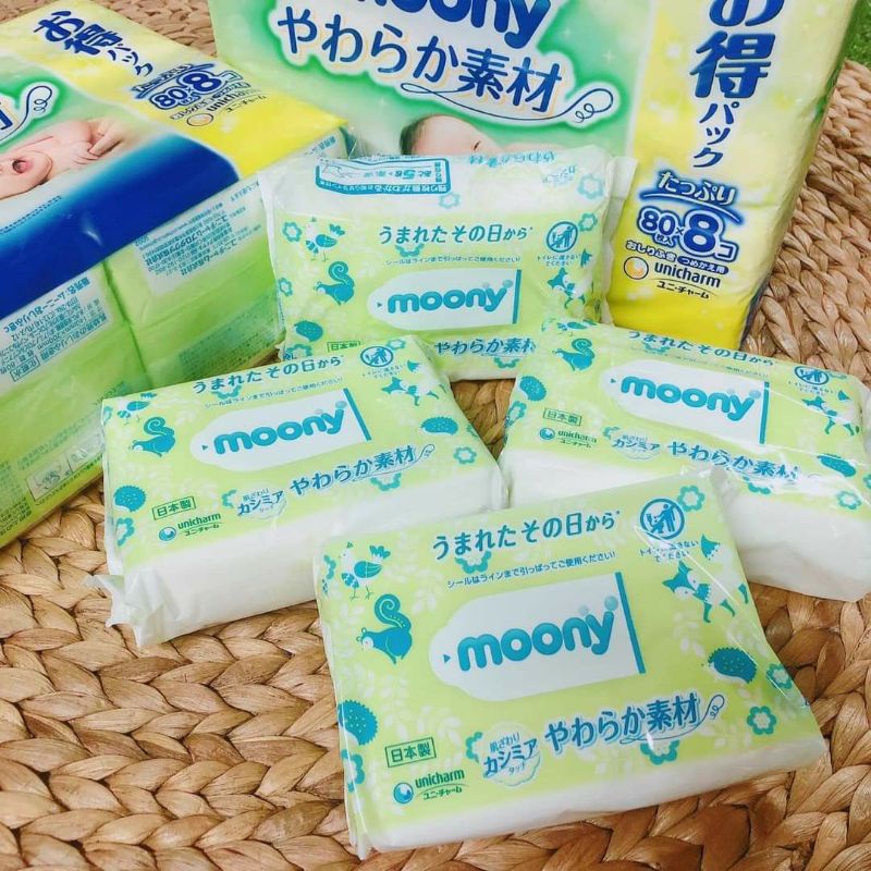 COMBO 8 GÓI KHĂN ƯỚT MOONY NỘI ĐỊA 640 TỜ