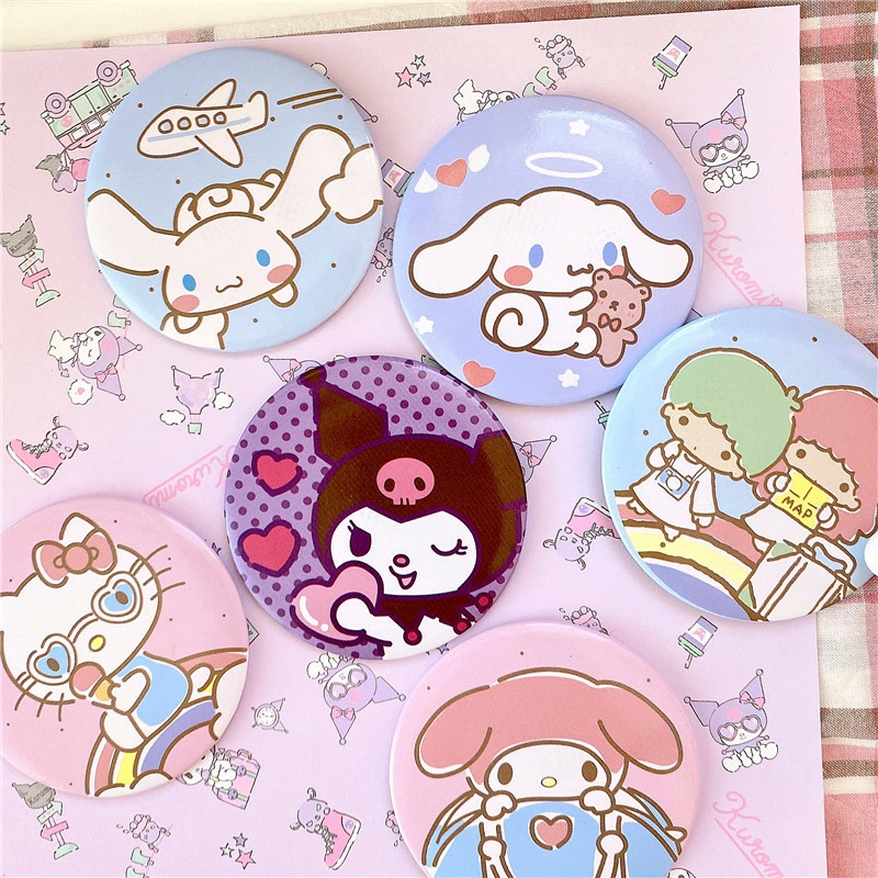 Gương Mini Cầm Tay Nhân Vật Hoạt Hình Sanrio