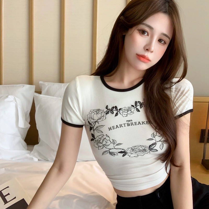 Áo thun COZOKC tay ngắn dáng ôm phong cách Hàn Quốc