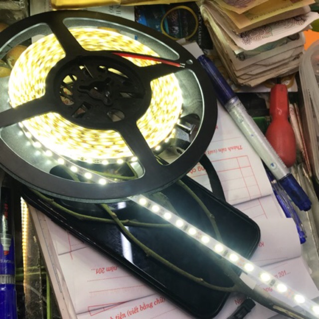 Led quận 5m bản 4mm và 8mm