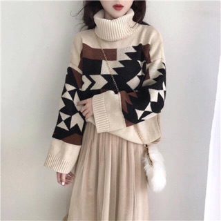 Áo len cổ lọ hoạ tiết thổ cẩm