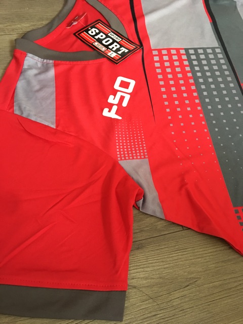 Bộ thể thao Không logo đỏ | BigBuy360 - bigbuy360.vn