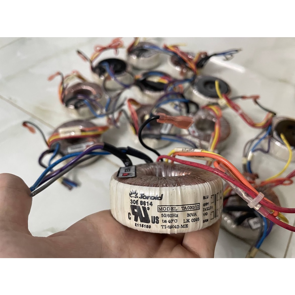 Biến áp xuyến Toroid 30VA 12VAC đôi