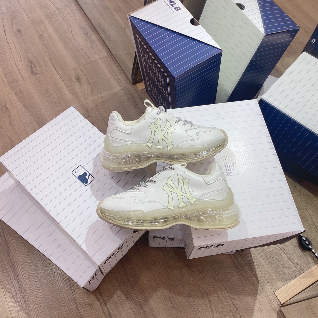 [CHÍNH HÃNG] Giày thể thao Sneaker M.L.B Chunky Air New York Yankee màu BEIGE WHITE