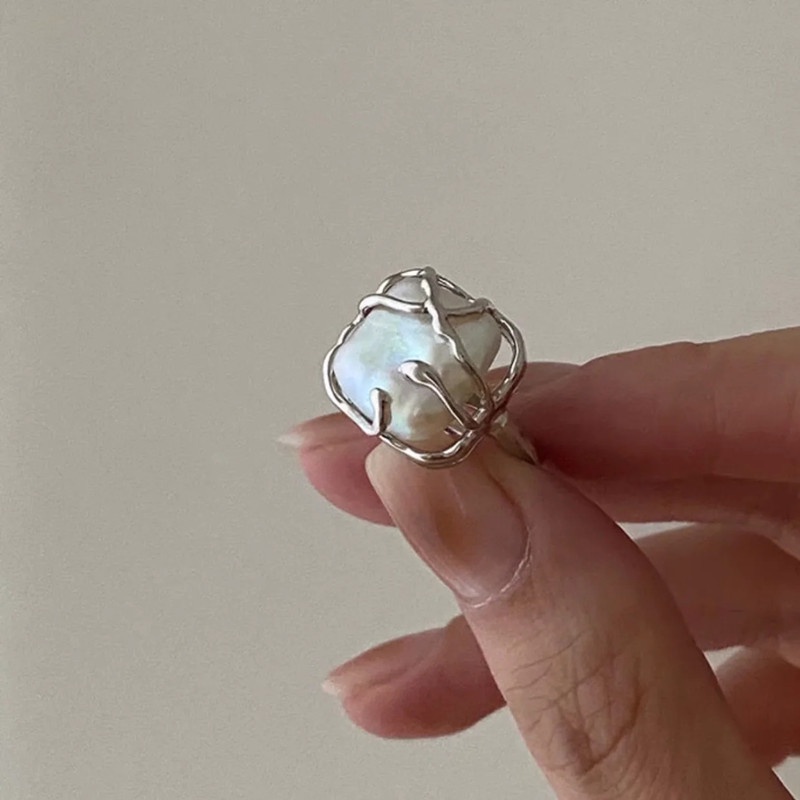 Nhẫn Kim Loại Đính Hạt Giả Ngọc Trai Thời Trang