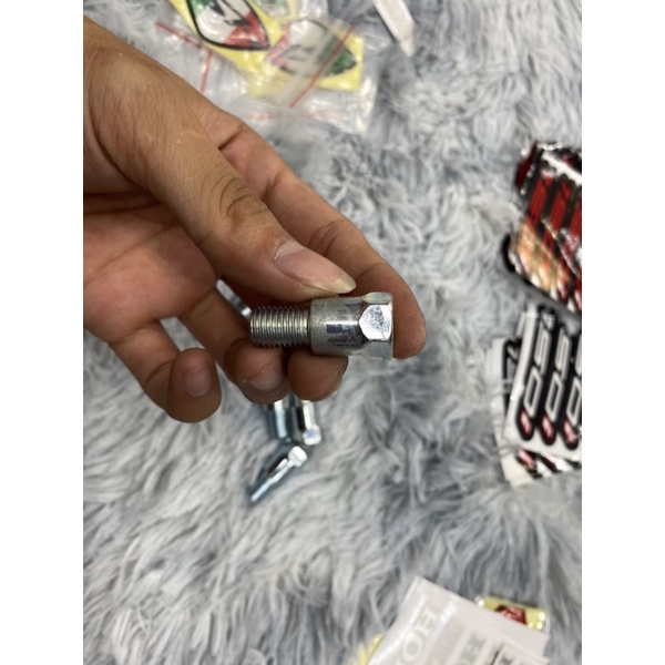 Ốc Nối Chân Gương Ngắn - Ren Thuận. Giá 1 Con