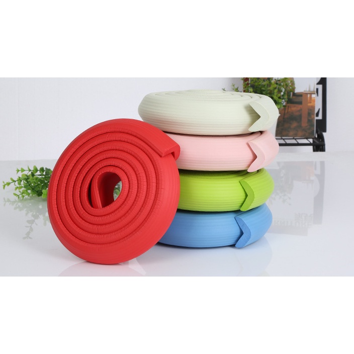 Xốp bọc cạnh bàn bảo vệ an toàn cho bé C1