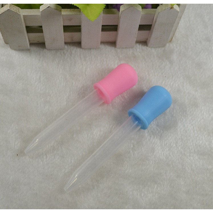 5 Ống hút sữa, thuốc cho bé