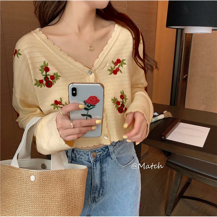 [CÓ SẴN - FREESHIP ĐƠN TỪ 50k] Áo khoác len cardigan croptop thêu hoa đỏ / Áo len croptop tay dài KL10