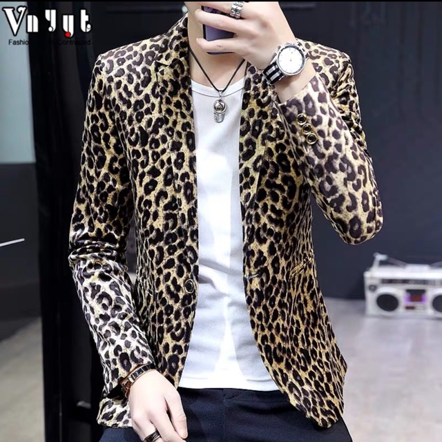 Áo vest hoạ tiết hổ báo