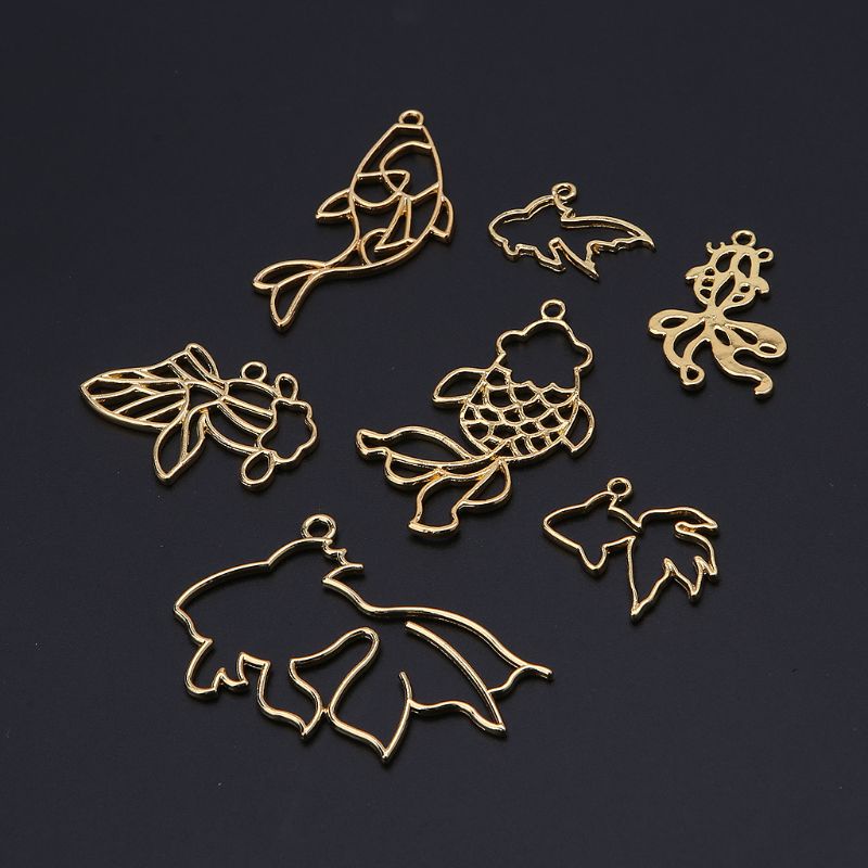 Bộ 7 Mặt Dây Chuyền Hình Cá Vàng Bằng Resin UV DIY