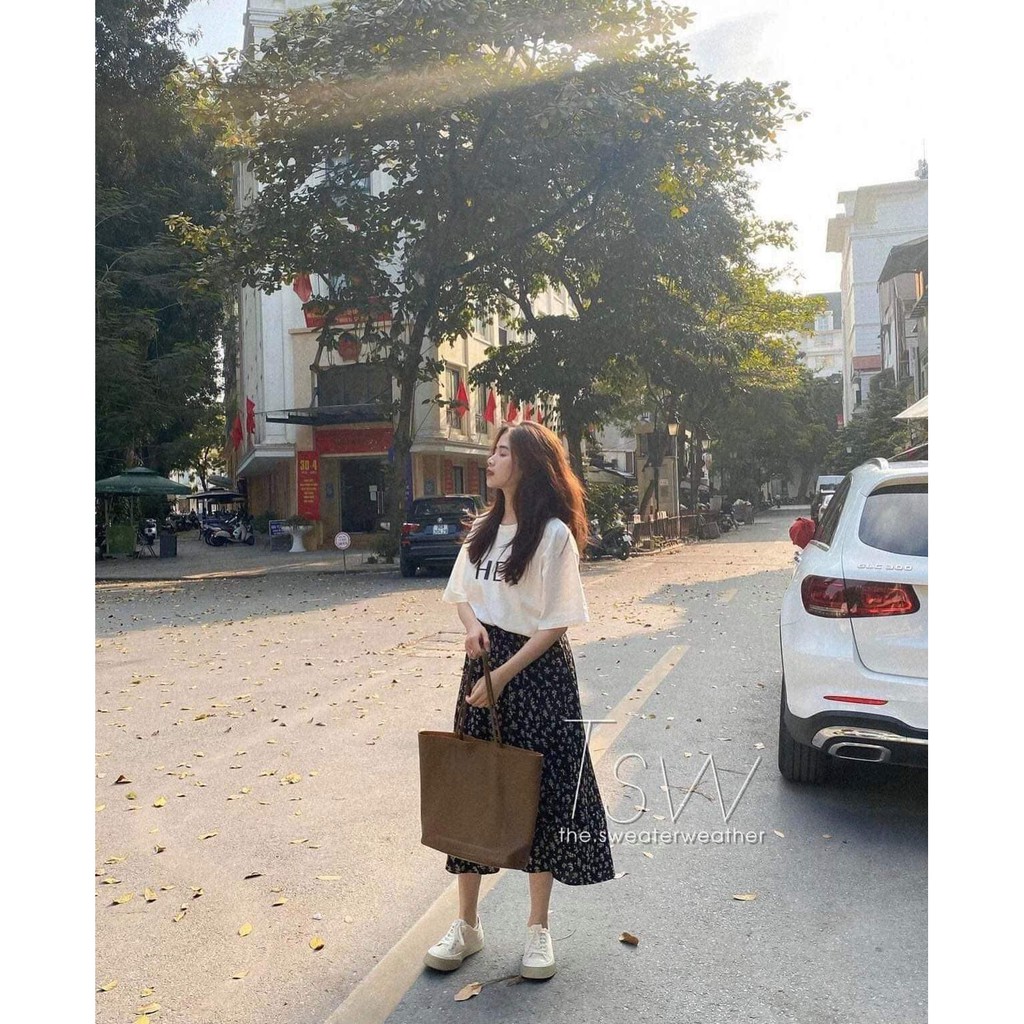 Set Váy Hoa Nhí Áo Phông Chân Váy Chữ A[FREESHIP] Áo thun tay lỡ form rộng đầm hoa dài nữ màu đen | BigBuy360 - bigbuy360.vn
