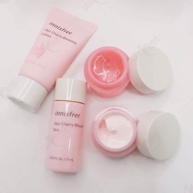 Set dưỡng da Innisfree Cherry Blossom Special kit