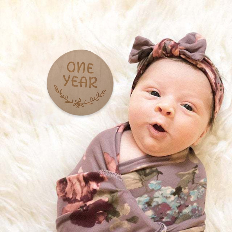 Set 12 Tấm Thẻ Ghi Âm Dùng Làm Đạo Cụ Chụp Ảnh Kỷ Niệm Theo Tháng Cho Bé Sơ Sinh