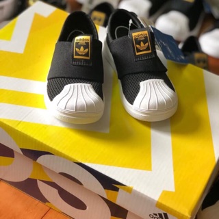 Giày Adidas slipon cho bé trai