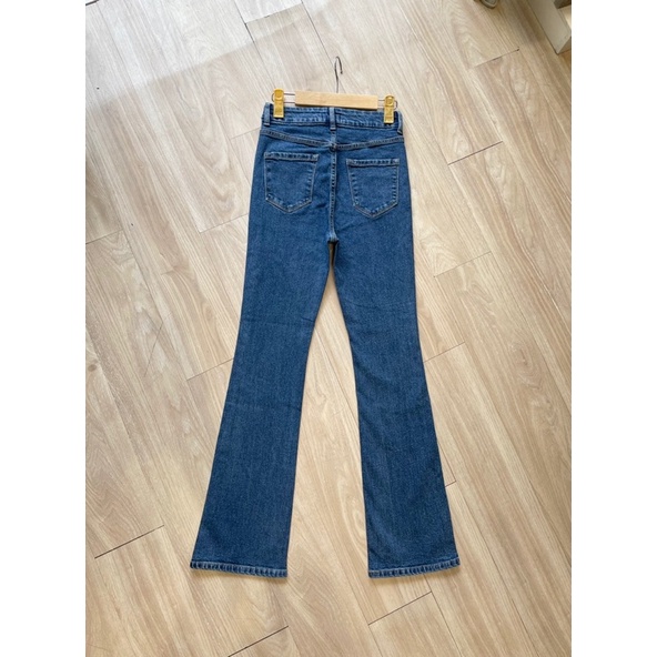 Jean loe xanh đậm