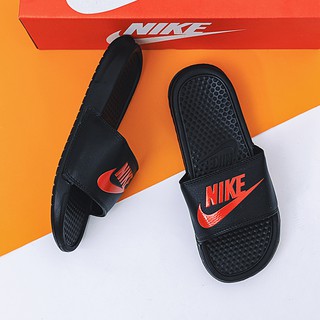 Đôi dép thời trang unisex dành cho cặp đôi