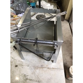 Bếp nướng than hoa tự xoay tặng kèm 1 xiên 3 và 5 xiên thẳng