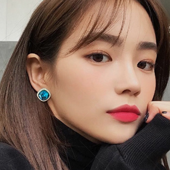 Khuyên Tai Hợp Kim Đính Đá Pha Lê Xanh Dương Hình Vuông Sang Trọng Dành Cho Nữ