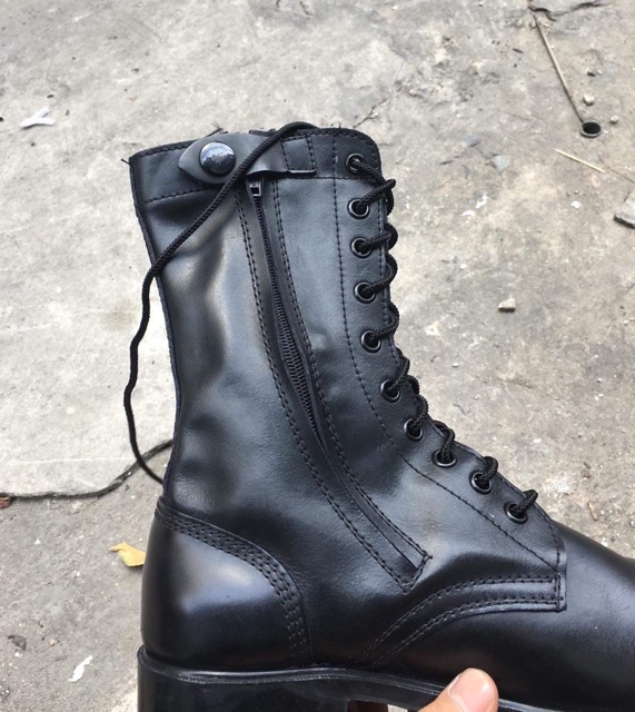 Thanh lý đôi combat boot size 38