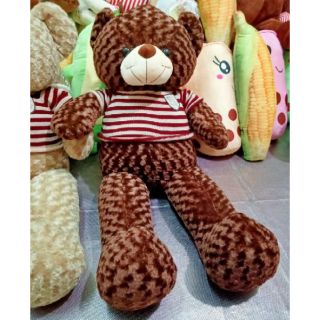 Gấu Teddy áo len 1m5 lông xoắn hoa hồng.