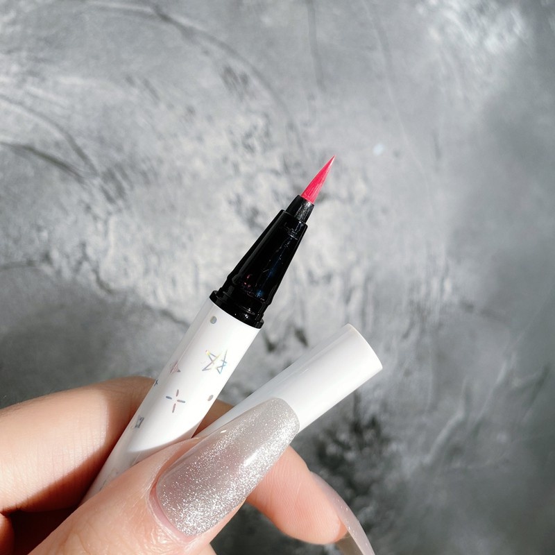 Bút Kẻ Mắt Dạng Gel Chống Thấm Nước Thiết Kế Hình Ngôi Sao/Mèo Kitty