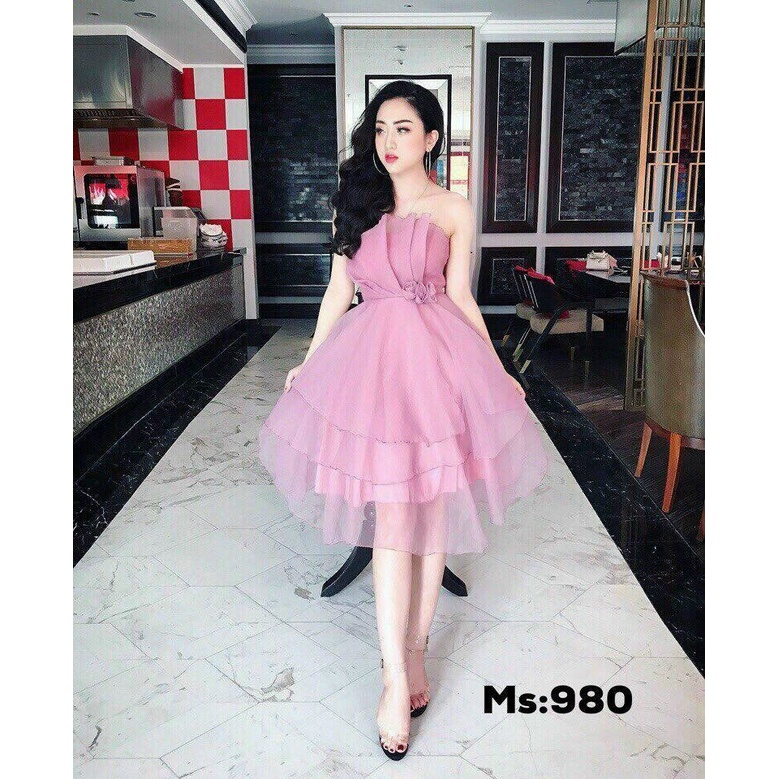 Đầm xòe lưới cúp ngực xếp ly có mút ngực