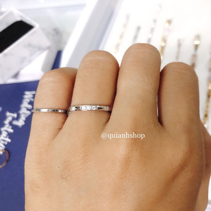 Nhẫn Titan - Nhẫn Titan Đính 5 Đá Màu Bạc
