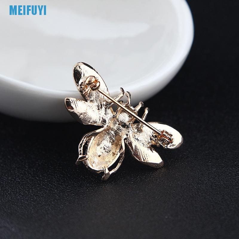 Ghim cài áo hình chú ong đính đá thời trang