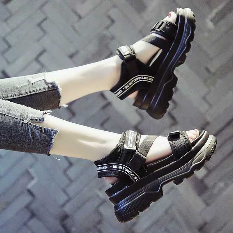 Sandal nữ thời trang Ulzang kiểu dáng đế cao quai RAWM cao cấp 2 màu nữ tính
