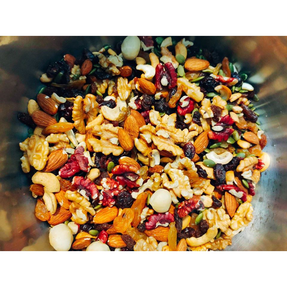 Granola 11 loại hạt dinh dưỡng giảm cân KHÔNG ĐƯỜNG by Finn healthy 500G