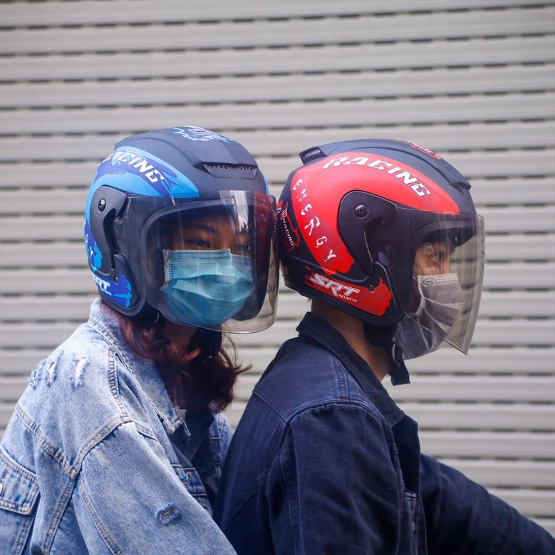 mũ bảo hiểm 3/4 SRT tem Racing có kính dài chống lóa đèn,chống mờ
