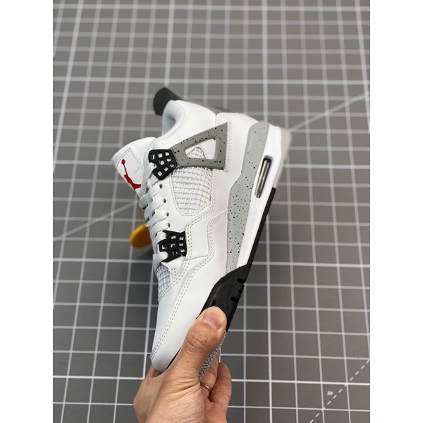 GIÀY THỂ THAO JORDAN4 ĐẾ KHÍ TẶNG KÈM BỘ QUÀ TẶNG GIÁ TRỊ