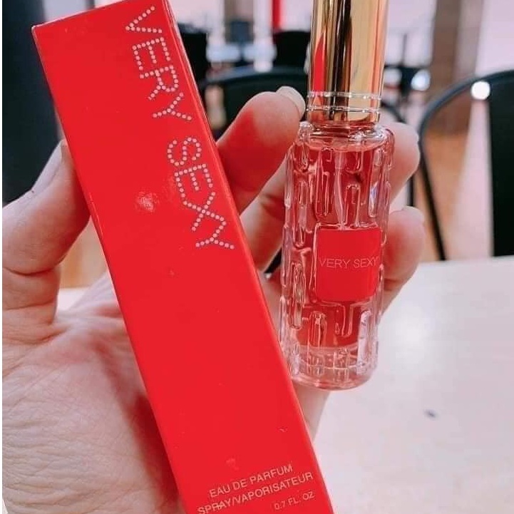 Nước hoa mini very sexy nữ 20ml dạng xịt- mẫu 4d- Mùi Very Sexy Ngọt ngào Quyến rũ