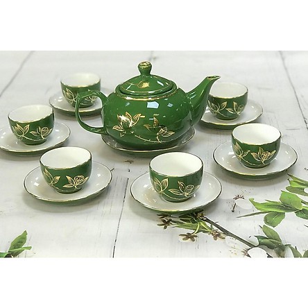 Bộ ấm chén men xanh ngọc vẽ sen vàng kim