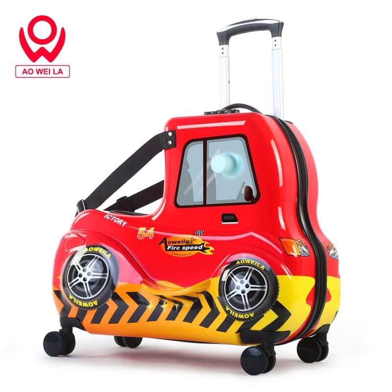 Vali oto xe kéo ngồi cho bé bản ô tô đỏ 24 inch