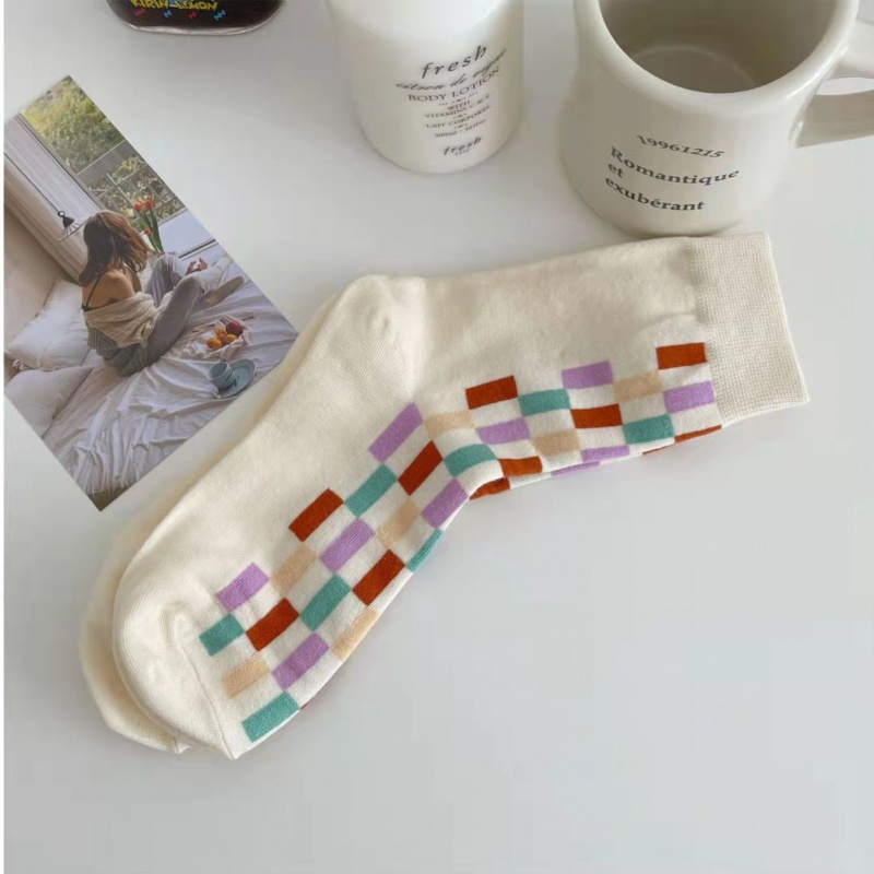 Vớ Ống Lửng Họa Tiết Kẻ Sọc Dễ Thương Phong Cách Nhật Bản Thời Trang Xuân Hè Cho Nữ