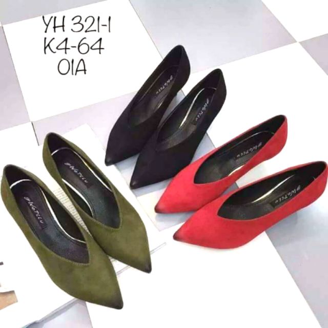 Giày mũi nhọn da lộn