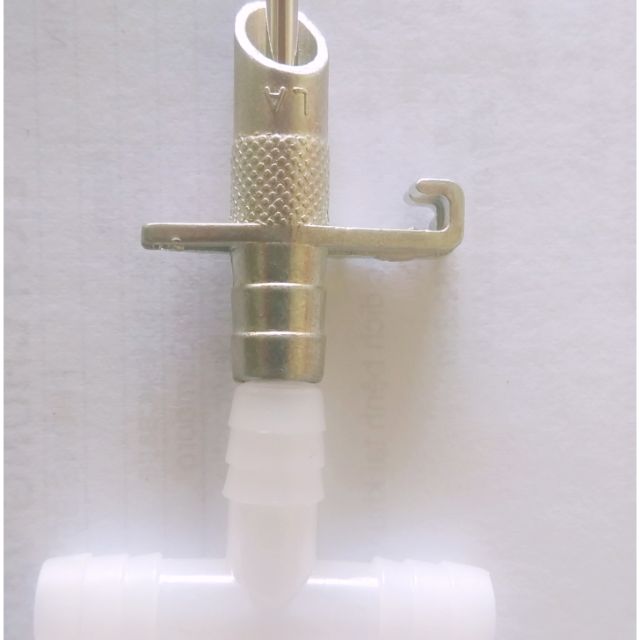 VAN UỐNG NƯỚC TỰ ĐỘNG CHO THỎ VAN CROM
