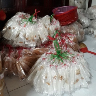 Bánh tráng xếp xâu (70bich)