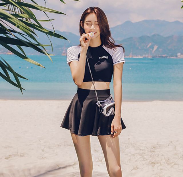 BikiniStoreVn:: Đồ bơi tay ngắn váy S39 | BigBuy360 - bigbuy360.vn