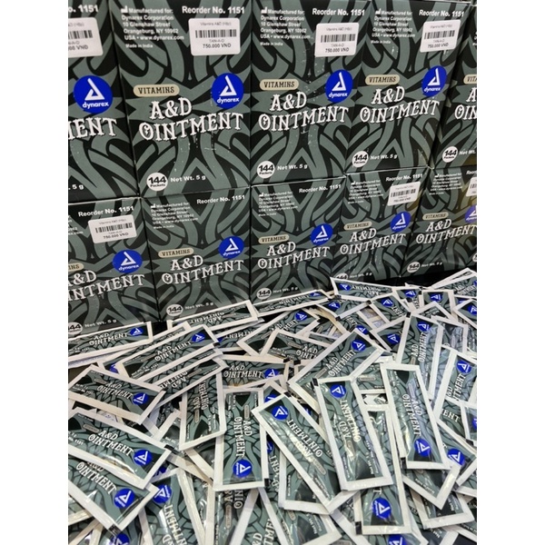 Kem Dưỡng Hình Xăm Vitamins A&D Ointment – Hộp 144 gói