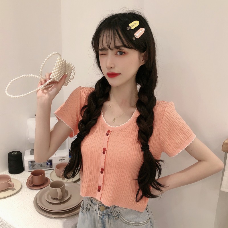 [ Mã 11FASHIONSALE1 giảm 10K đơn 50K ] Áo croptop tay ngắn xẻ cổ chữ V phong cách Hàn Quốc | BigBuy360 - bigbuy360.vn