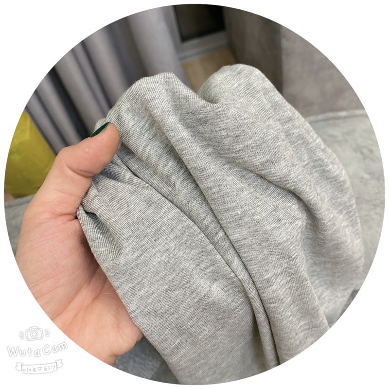 Áo phông cổ vuông 3 màu dành cho nữ | BigBuy360 - bigbuy360.vn