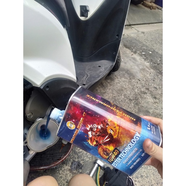 Nhớt Sprayking Moto Ester Technology 10W40 dành cho xe máy_1lít
