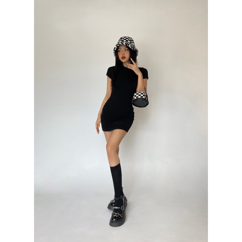 Đầm ôm body hở lưng tay ngắn - M DRESS - DEPASS